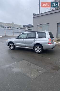 Позашляховик / Кросовер Subaru Forester 2005 в Києві