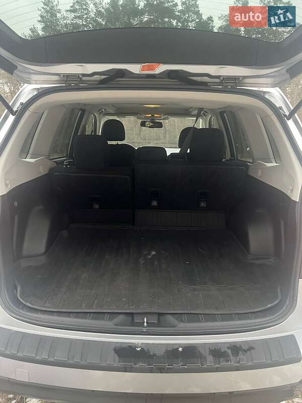 Внедорожник / Кроссовер Subaru Forester 2015 в Киеве