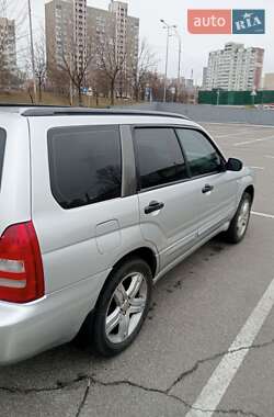 Внедорожник / Кроссовер Subaru Forester 2004 в Киеве