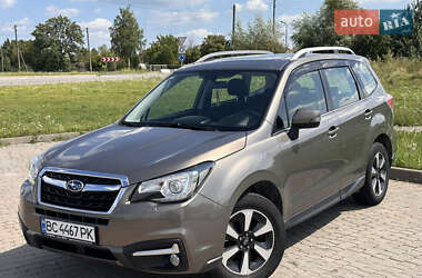 Позашляховик / Кросовер Subaru Forester 2016 в Львові