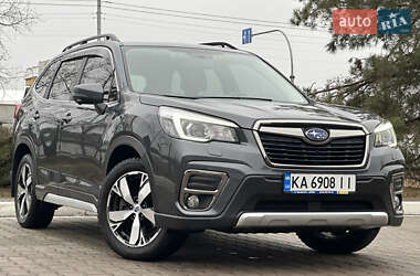 Внедорожник / Кроссовер Subaru Forester 2019 в Киеве