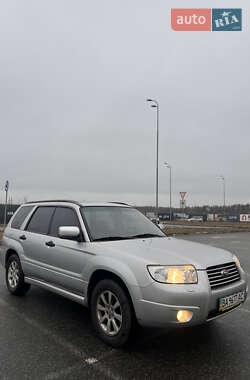 Внедорожник / Кроссовер Subaru Forester 2006 в 