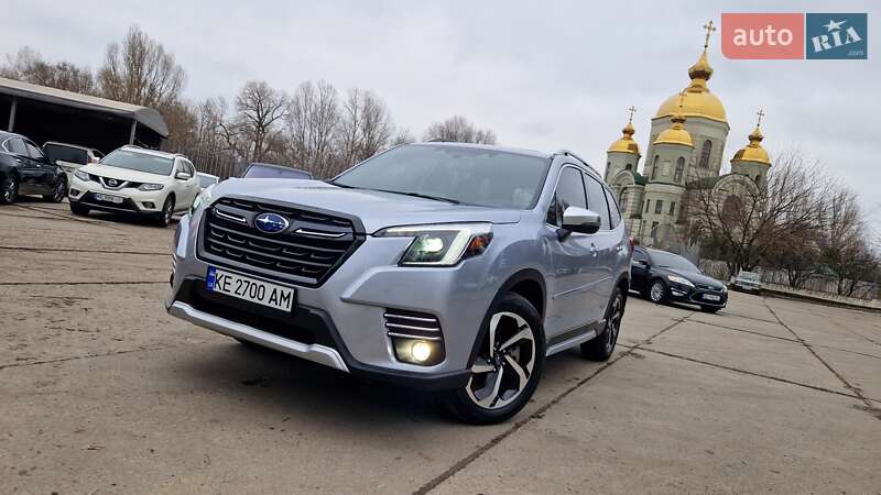 Внедорожник / Кроссовер Subaru Forester 2023 в Днепре