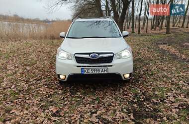Внедорожник / Кроссовер Subaru Forester 2014 в 