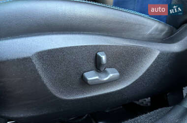 Внедорожник / Кроссовер Subaru Forester 2011 в 