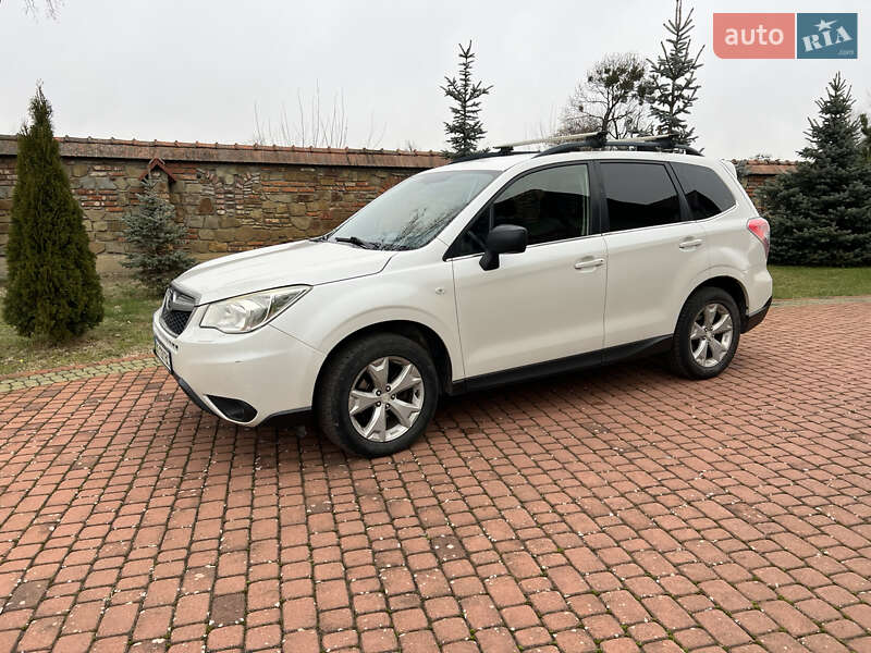 Внедорожник / Кроссовер Subaru Forester 2013 в Мостиске