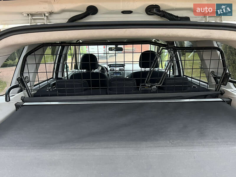 Внедорожник / Кроссовер Subaru Forester 2013 в Мостиске