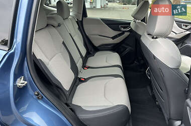 Внедорожник / Кроссовер Subaru Forester 2020 в 