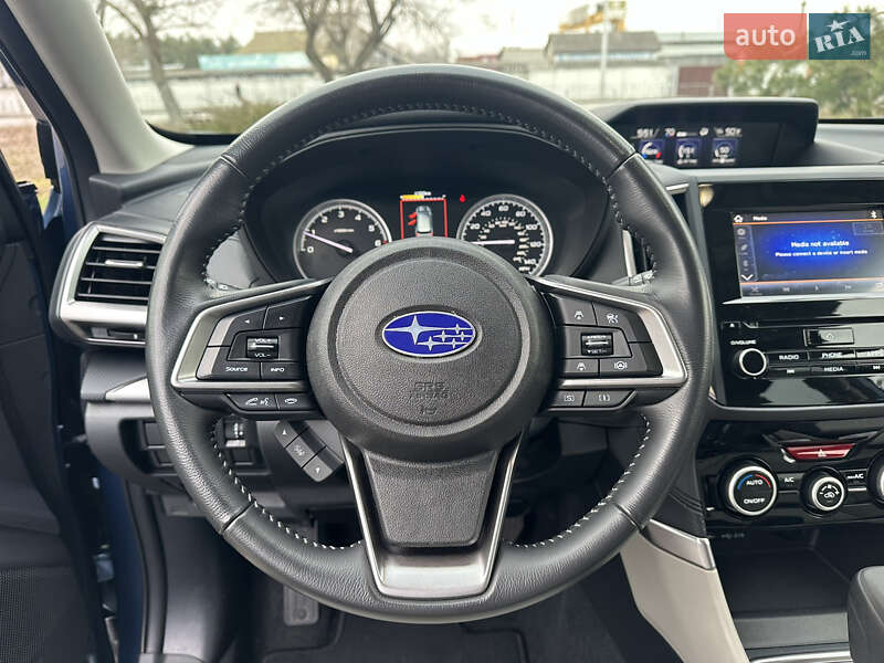 Позашляховик / Кросовер Subaru Forester 2020 в Києві