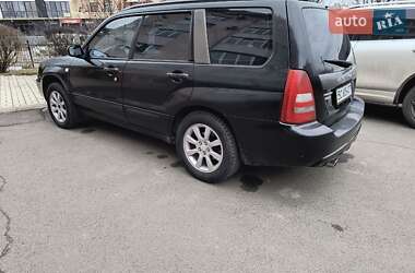 Внедорожник / Кроссовер Subaru Forester 2005 в 