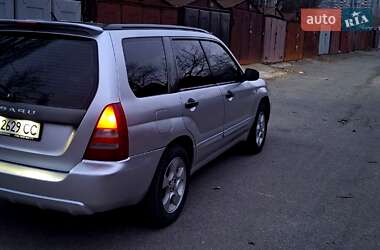 Позашляховик / Кросовер Subaru Forester 2005 в Києві