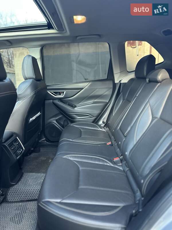 Внедорожник / Кроссовер Subaru Forester 2018 в Днепре