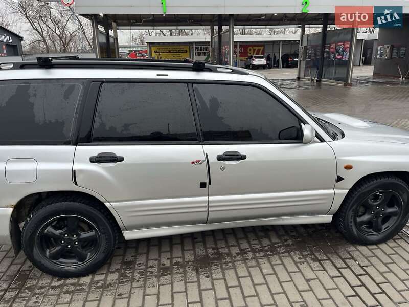 Позашляховик / Кросовер Subaru Forester 2001 в Олександрії