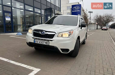 Внедорожник / Кроссовер Subaru Forester 2015 в Киеве