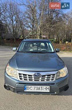 Внедорожник / Кроссовер Subaru Forester 2011 в Львове