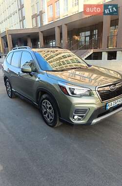 Внедорожник / Кроссовер Subaru Forester 2020 в Киеве