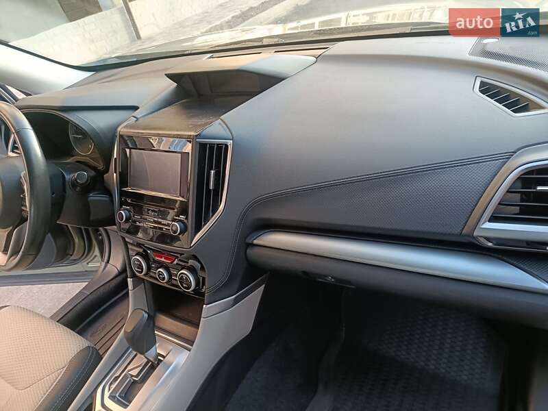 Внедорожник / Кроссовер Subaru Forester 2020 в Киеве