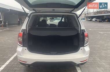 Внедорожник / Кроссовер Subaru Forester 2010 в Староконстантинове