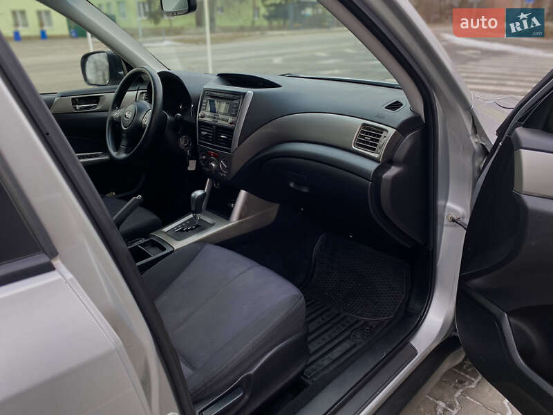 Внедорожник / Кроссовер Subaru Forester 2009 в Виннице