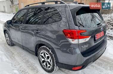 Внедорожник / Кроссовер Subaru Forester 2022 в Днепре