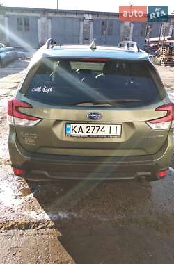 Внедорожник / Кроссовер Subaru Forester 2019 в 