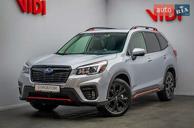 Внедорожник / Кроссовер Subaru Forester 2019 в Киеве