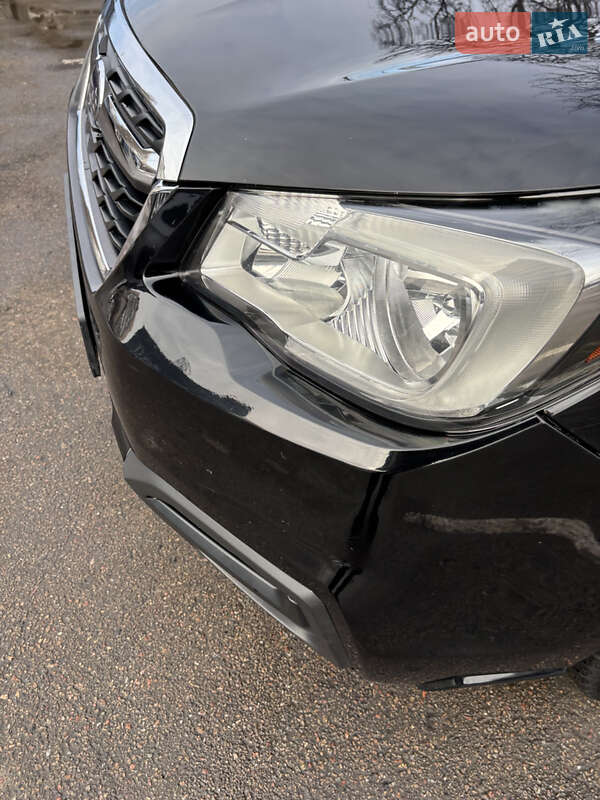 Позашляховик / Кросовер Subaru Forester 2016 в Києві