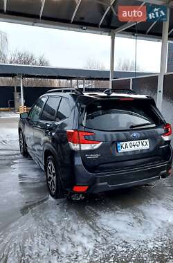 Внедорожник / Кроссовер Subaru Forester 2019 в 