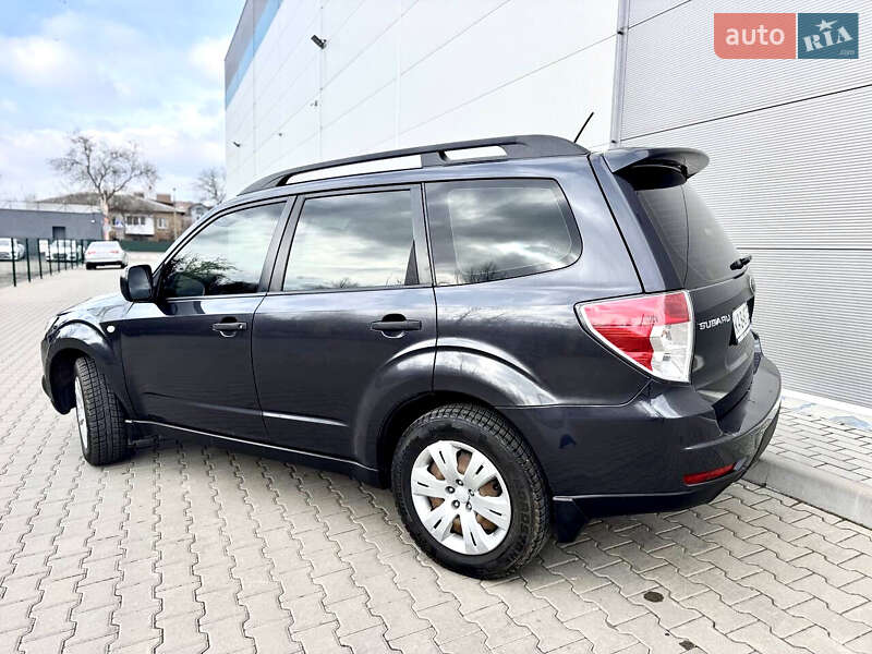 Позашляховик / Кросовер Subaru Forester 2008 в Києві