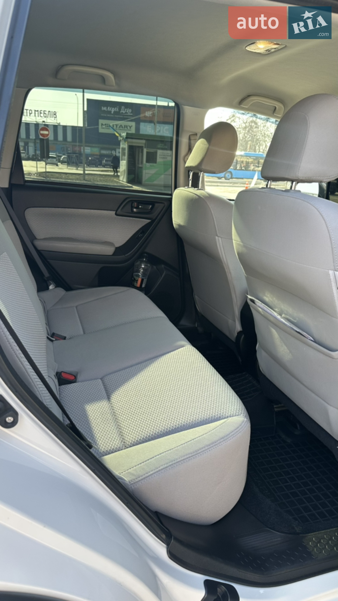 2017 Subaru Forester - мініатюра 6