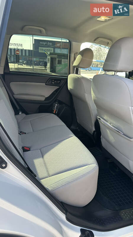 Внедорожник / Кроссовер Subaru Forester 2017 в Ужгороде