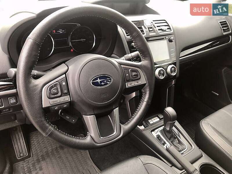 Внедорожник / Кроссовер Subaru Forester 2017 в Сумах