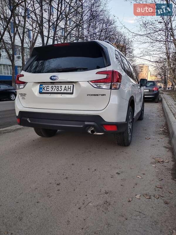 Внедорожник / Кроссовер Subaru Forester 2022 в Днепре