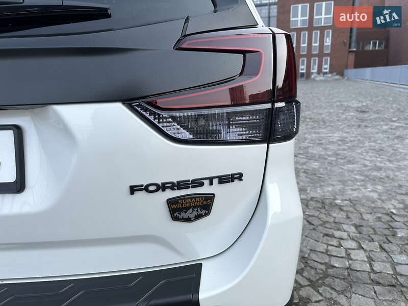 Позашляховик / Кросовер Subaru Forester 2022 в Дніпрі