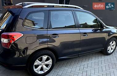 Внедорожник / Кроссовер Subaru Forester 2014 в 