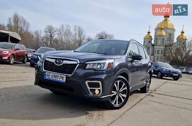 Позашляховик / Кросовер Subaru Forester 2019 в Дніпрі