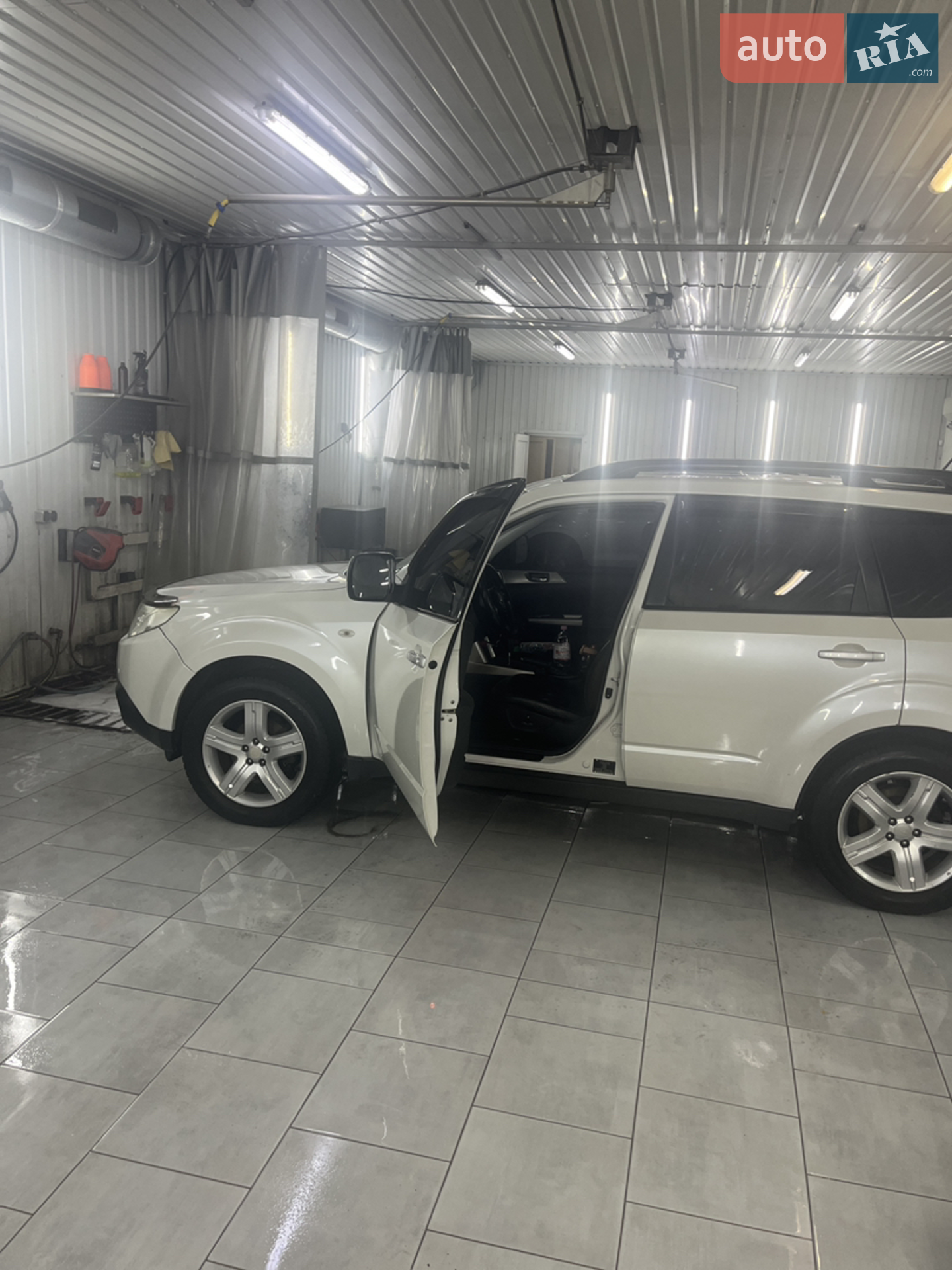 2010 Subaru Forester - мініатюра 2