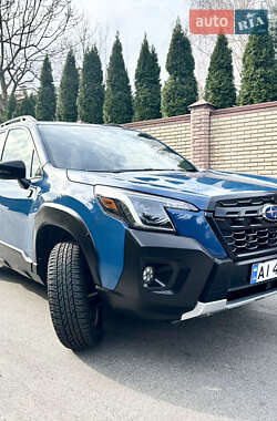 Внедорожник / Кроссовер Subaru Forester 2022 в 
