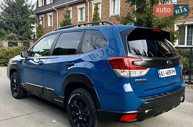 Внедорожник / Кроссовер Subaru Forester 2022 в 