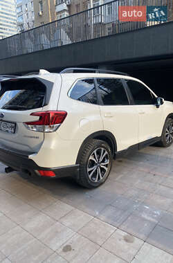 Внедорожник / Кроссовер Subaru Forester 2019 в Днепре