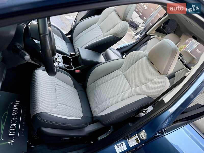 Позашляховик / Кросовер Subaru Forester 2020 в Києві
