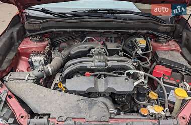 Внедорожник / Кроссовер Subaru Forester 2014 в 
