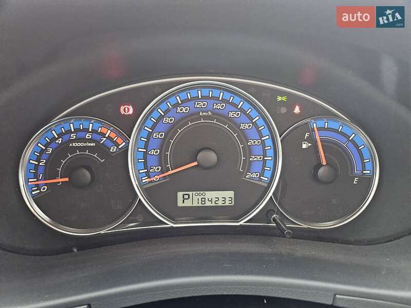 Позашляховик / Кросовер Subaru Forester 2008 в Києві