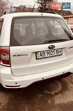 Внедорожник / Кроссовер Subaru Forester 2010 в 