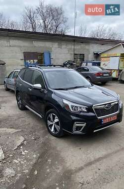 Внедорожник / Кроссовер Subaru Forester 2019 в 