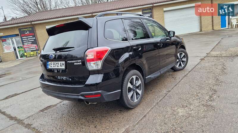 Позашляховик / Кросовер Subaru Forester 2016 в Дніпрі
