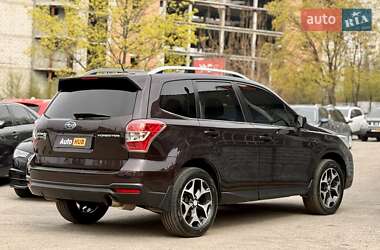 Внедорожник / Кроссовер Subaru Forester 2013 в 