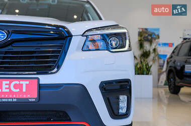 Внедорожник / Кроссовер Subaru Forester 2020 в 
