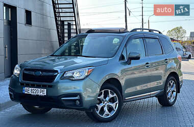 Внедорожник / Кроссовер Subaru Forester 2017 в 