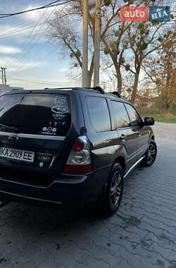 Внедорожник / Кроссовер Subaru Forester 2007 в 